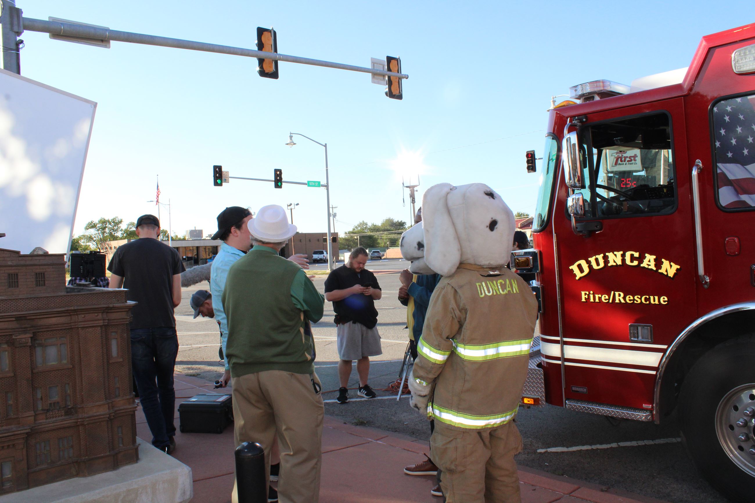 Receiving direction at Palace Theatre on Main Street Duncan
