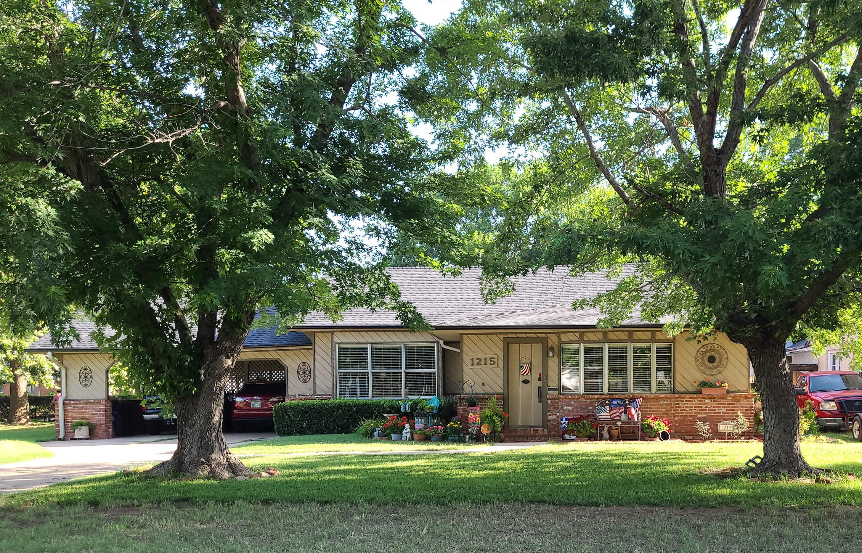 Yard of the Month - Ward 2 June 2022